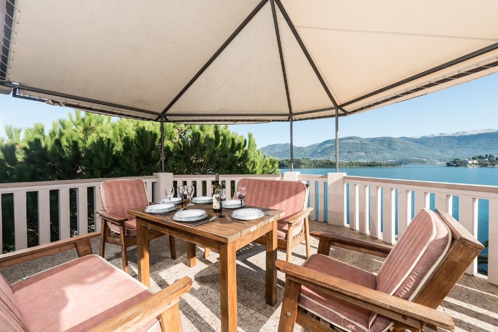 Apartments Kovinic Tivat Pokój zdjęcie