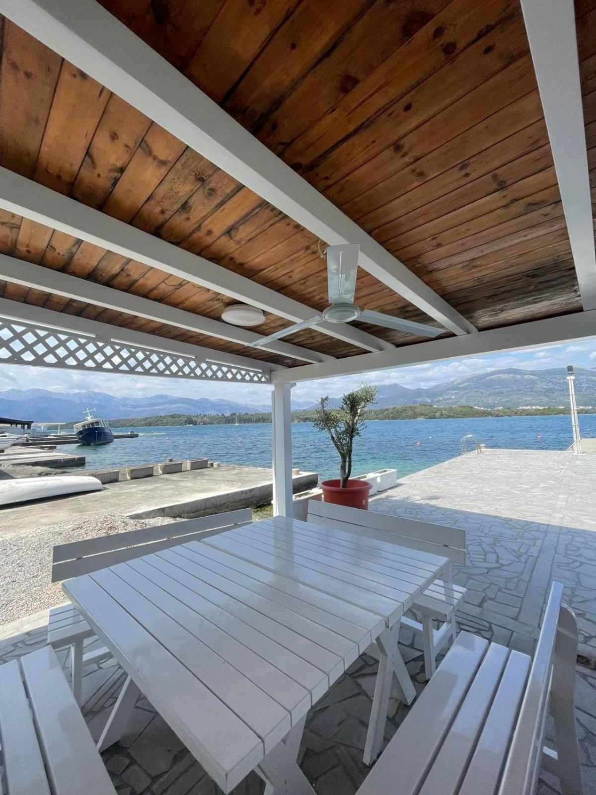 Apartments Kovinic Tivat Zewnętrze zdjęcie