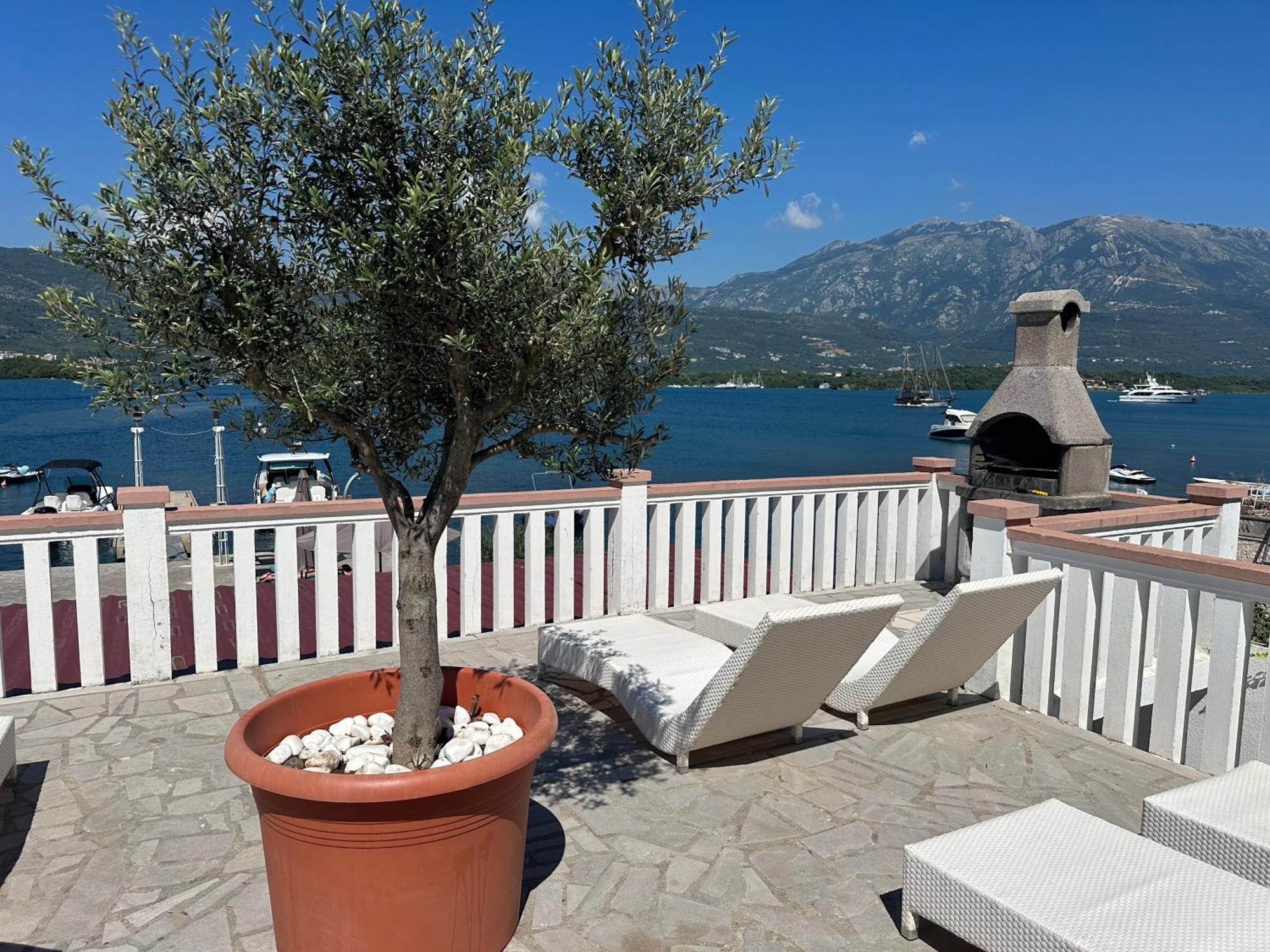Apartments Kovinic Tivat Zewnętrze zdjęcie