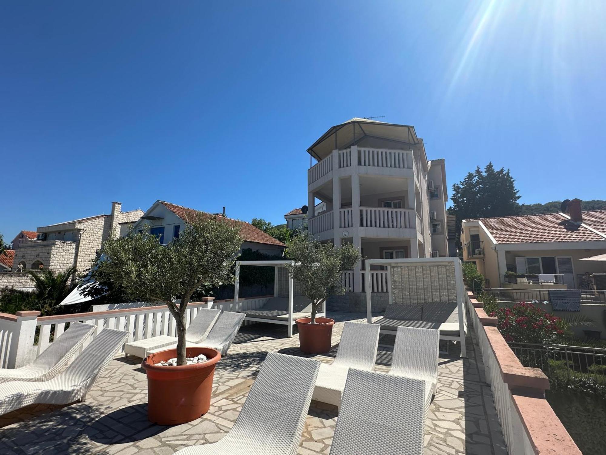 Apartments Kovinic Tivat Zewnętrze zdjęcie