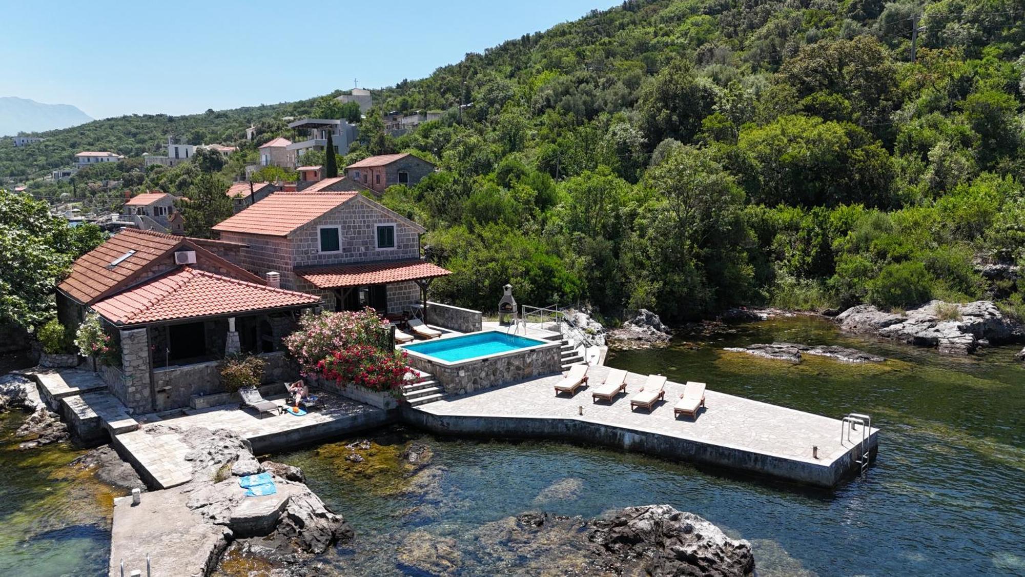 Apartments Kovinic Tivat Zewnętrze zdjęcie