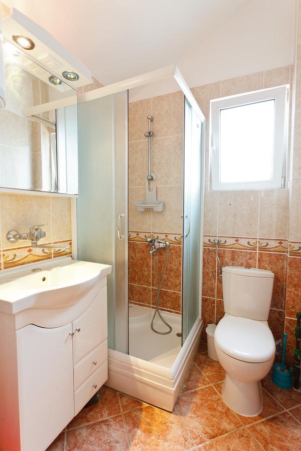 Apartments Kovinic Tivat Zewnętrze zdjęcie